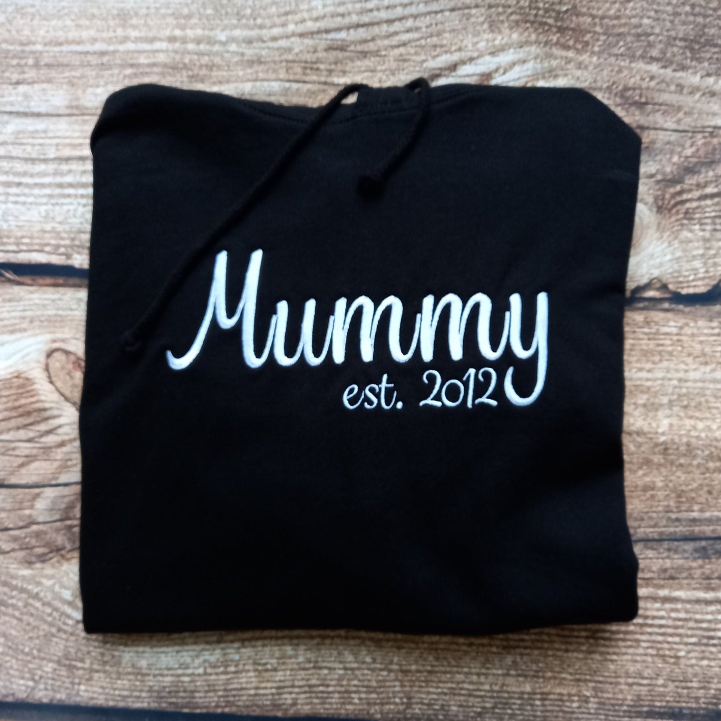 Mummy hoody, mum hoodie, mothers day gift, mama clothes, casual wear, embroidered mummy hoody/sweater, gift for mum, customised clothing
