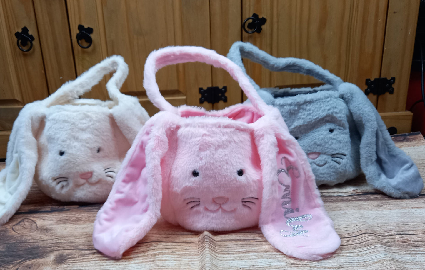 Personalised Easter Basket, Rabbit bag, Easter egg hunt accessory, Character basket, plush fabric rabbit, Personalised gift