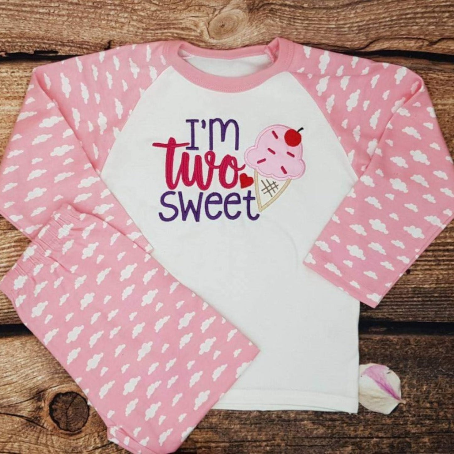 Childrens Pyjamas, 2 year old pjs, two sweet ice cream pyjamas